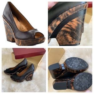 Sofft Shoe Co. Peep Toe Platform Wedge